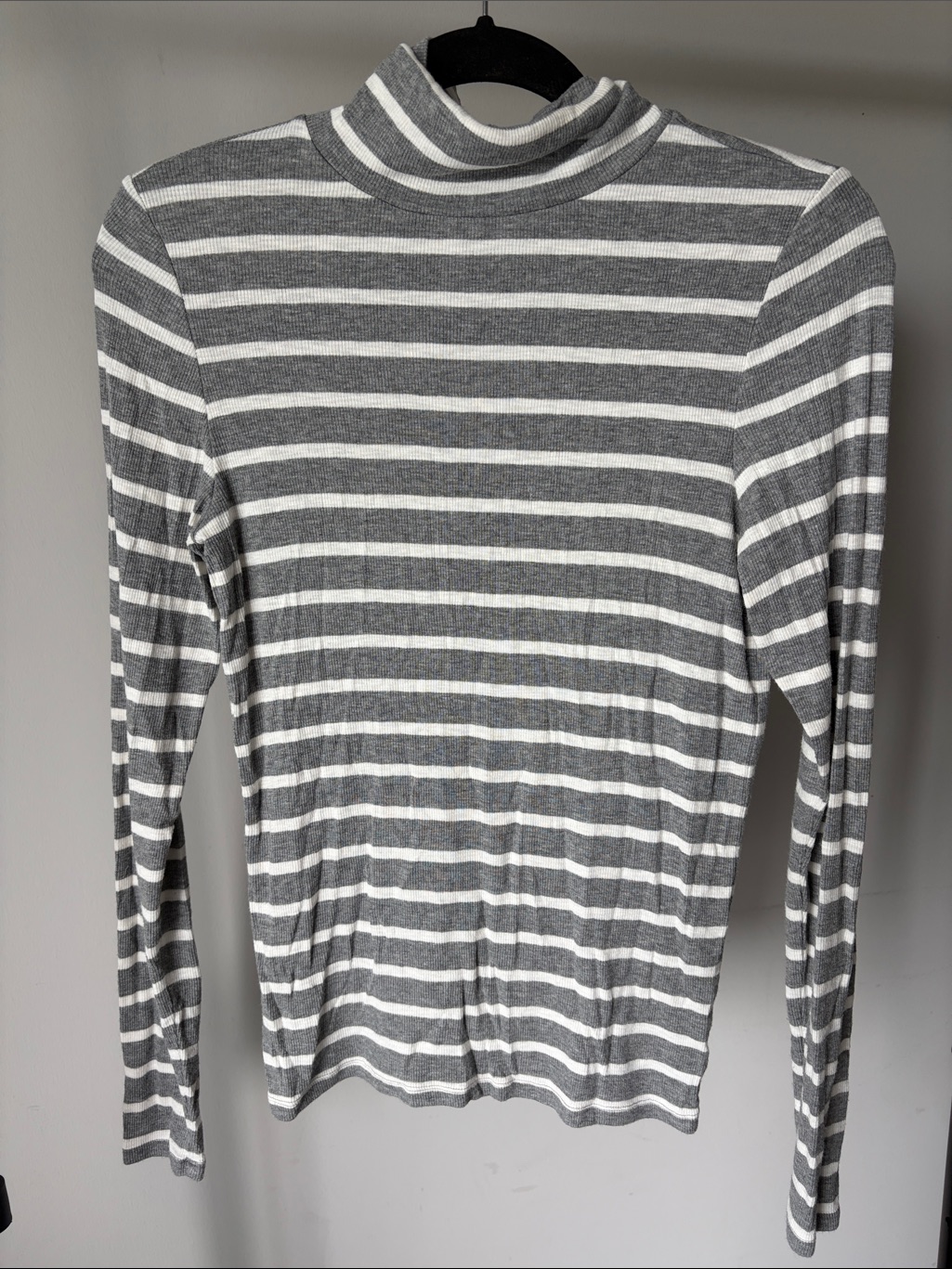 Aerie Gray & White Striped Turtleneck